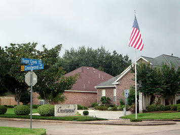Crestwoodflag.jpg Crestwoodflag.jpg