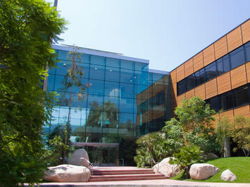 Esri_Headquarters,_Building_Q.jpg