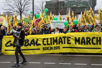 Global_Climate_March_Berlin.jpg