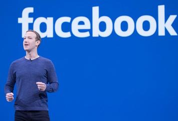 Mark_Zuckerberg_F8_2018_Keynote_41793471152-1024x694.jpg Mark_Zuckerberg_F8_2018_Keynote_41793471152-1024x694.jpg