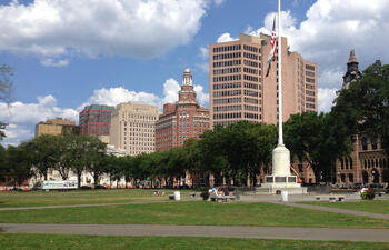 New_Haven_Green_looking_NE.jpg New_Haven_Green_looking_NE.jpg