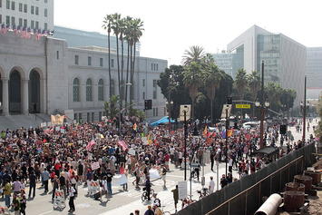 Protest_at_Los_Angeles_City_Hall.jpg