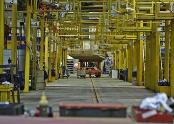 an-abrams-tank-turret-moves-through-the-manufacturing-01b3ef-1024.jpg an-abrams-tank-turret-moves-through-the-manufacturing-01b3ef-1024.jpg