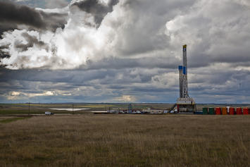 bigstock-midwest-drilling-rig-31191281 (1).jpg