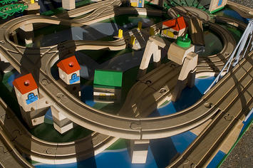 block-train.jpg block-train.jpg