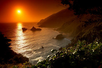 california-shore-iStock_000000860751XSmall.jpg