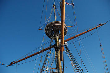 jamestown-ship.jpg jamestown-ship.jpg