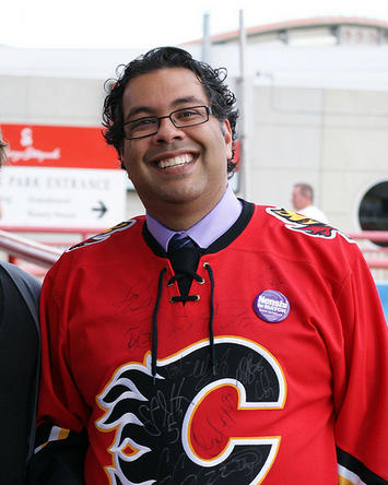 naheed.jpg naheed.jpg