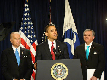 obama-rail.jpg obama-rail.jpg