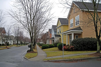 single-family-homes-vs-yimby.jpg single-family-homes-vs-yimby.jpg