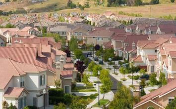 suburban-sprawl-solution-expensive-housing.jpg
