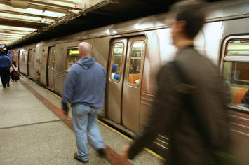 subway-iStock_000002300633XSmall.jpg