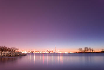 toronto-night-skyline.jpg