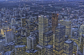 toronto-night.jpg toronto-night.jpg