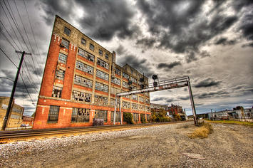 warehouse.jpg warehouse.jpg