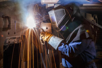 welder-usa.jpg welder-usa.jpg