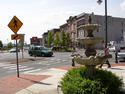 800px-Downtown_Glens_Falls_New_York_roundabout.jpg
