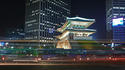 800px-Seoul-Namdaemun-at.night-02.jpg