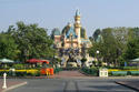 Sleeping_Beauty_Castle_Main-Street.jpg