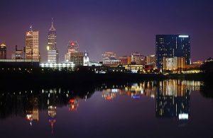 640px-Downtown_Indianapolis-Skyline-Night-300x195.jpg