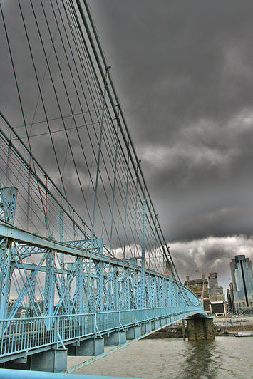 John A. Roebling Bridge Cincinnati.jpg