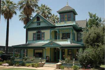 Victorian_Home_S.jpg Victorian_Home_S.jpg