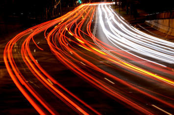 highwaylights-iStock_000005924036XSmall.jpg